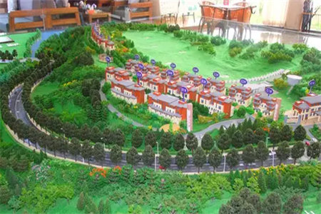 龙都中天花园3室2厅2卫83万148m2出售